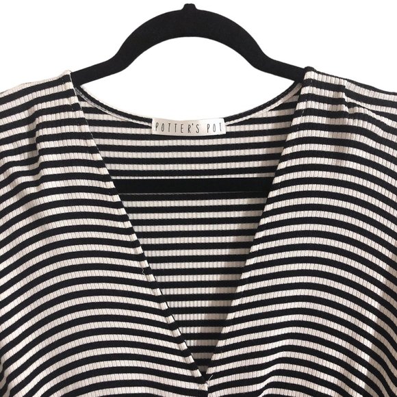 Potter's Pot Knot Front Black White Striped Dolman Sleeve Dress M - Picture 4 of 9